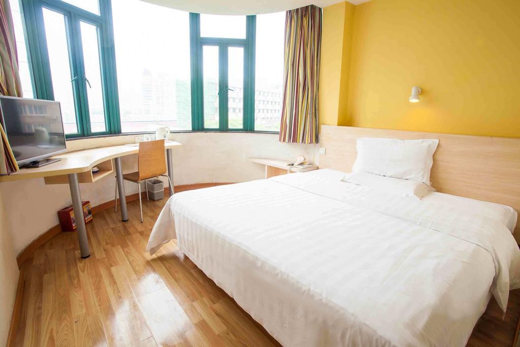 7Days Inn Chongqing Shapingba Quarto foto